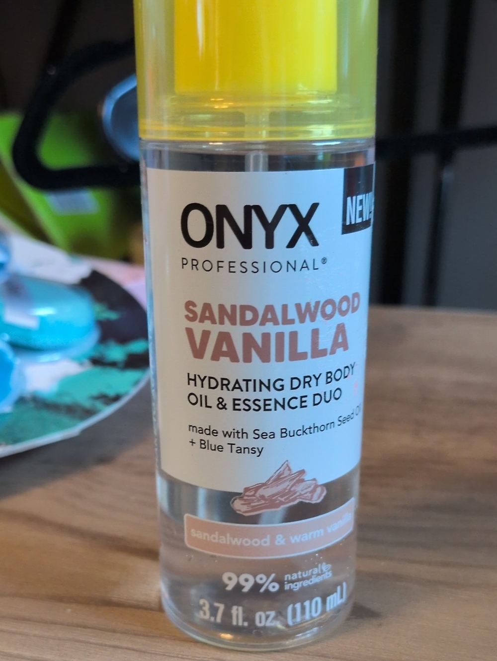 ONYX Sandalwood Vanilla Hydrating Dry Body Oil & Essence Duo - Yellow
